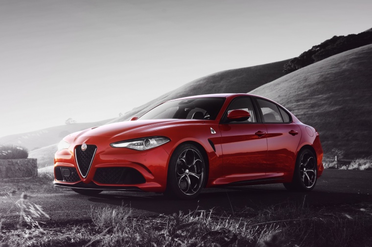 2017 Alfa Romeo Giulia Quadrifoglio Picture