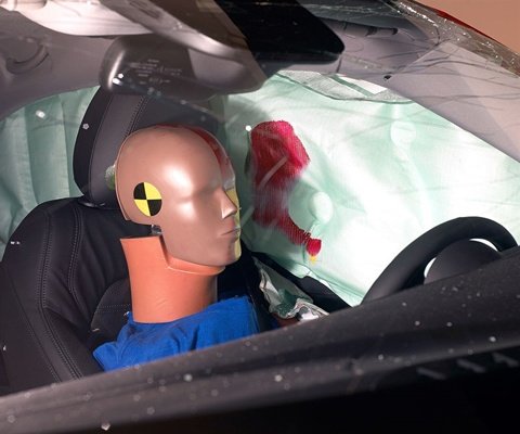 2017 Alfa Romeo Giulia IIHS Side Impact Crash Test Picture