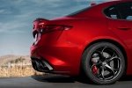 Picture of 2018 Alfa Romeo Giulia Quadrifoglio Exhaust