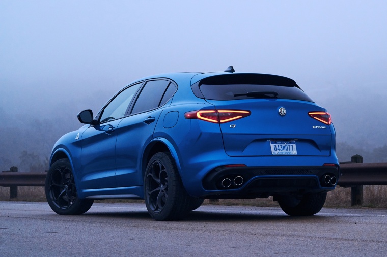 2018 Alfa Romeo Stelvio Quadrifoglio AWD Picture