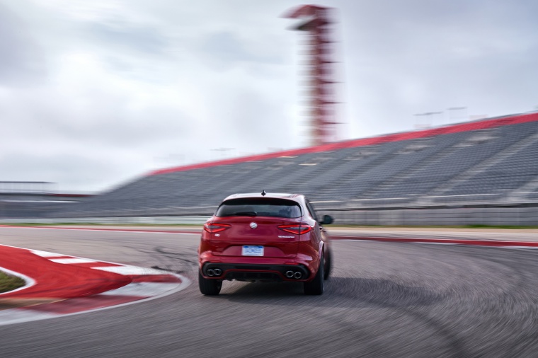 2020 Alfa Romeo Stelvio Quadrifoglio AWD Picture