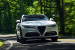 Picture of 2020 Alfa Romeo Stelvio Ti Lusso AWD in Alfa White