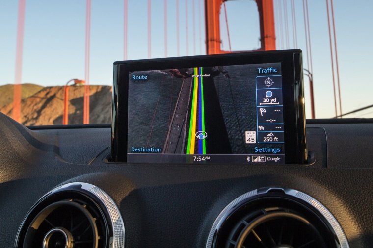 2015 Audi A3 2.0T quattro Sedan Dashboard Screen Picture