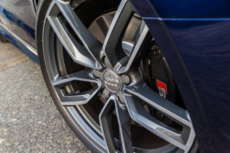 2017 Audi S3 Sedan Rim Picture