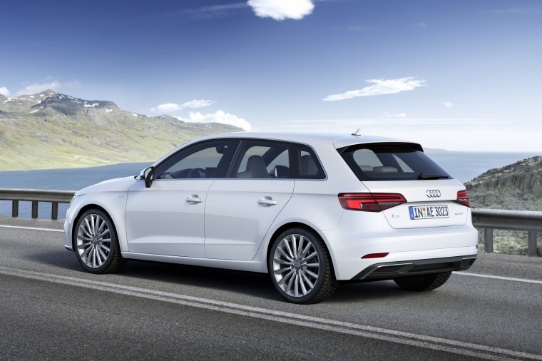 2017 Audi A3 Sportback e-tron Picture