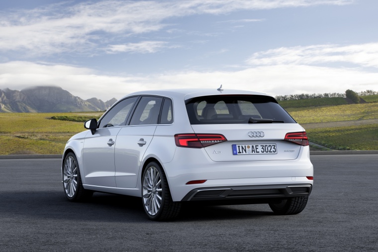 2018 Audi A3 Sportback e-tron Picture