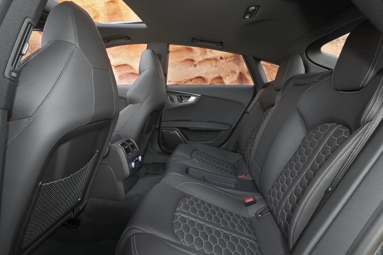 2014 Audi RS7 Sportback 4.0T Prestige Rear Seats Picture