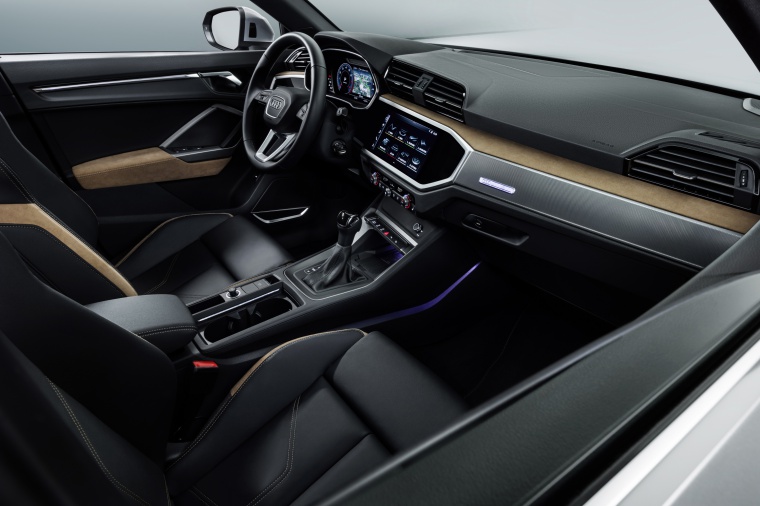 2020 Audi Q3 45 quattro Interior Picture