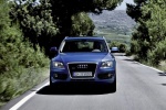 Picture of 2010 Audi Q5 3.2 Quattro in Deep Sea Blue Pearl Effect