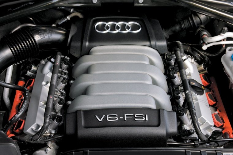 2011 Audi Q5 3.2 Quattro 3.2-liter V6 Engine Picture