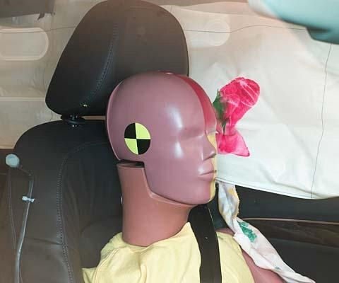2014 Audi Q5 SUV IIHS Side Impact Crash Test Picture