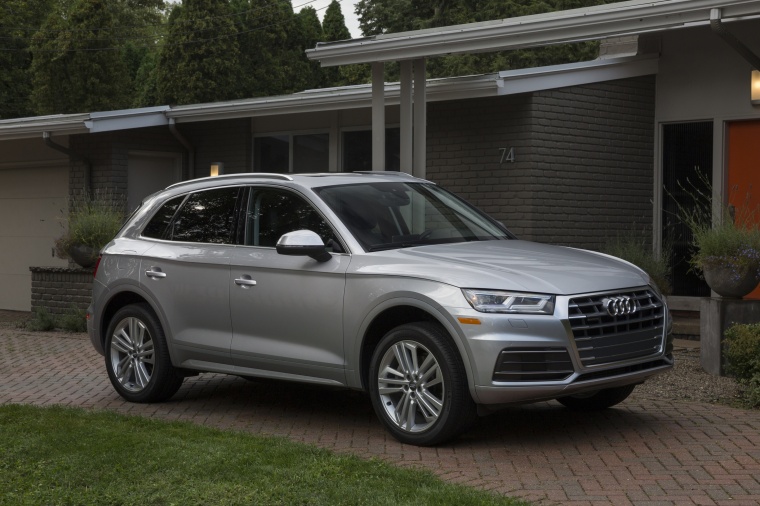 2018 Audi Q5 quattro Picture