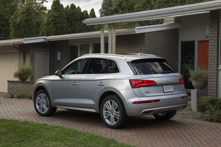 2018 Audi Q5 quattro Picture