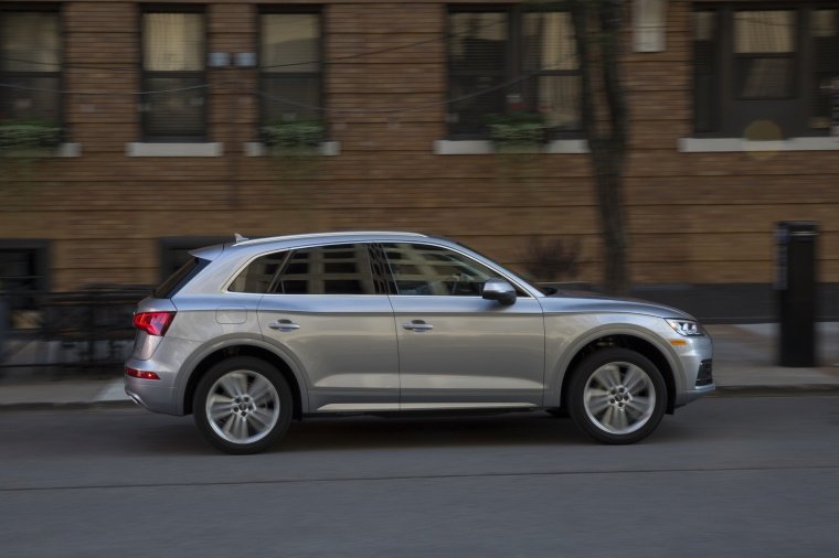 2018 Audi Q5 quattro Picture