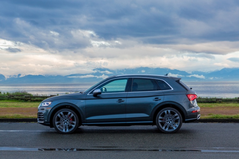 2018 Audi SQ5 quattro Picture