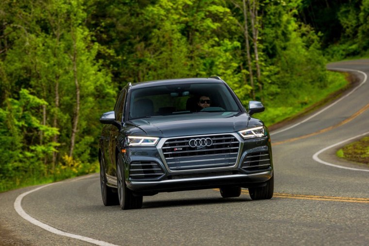 2019 Audi SQ5 quattro Picture