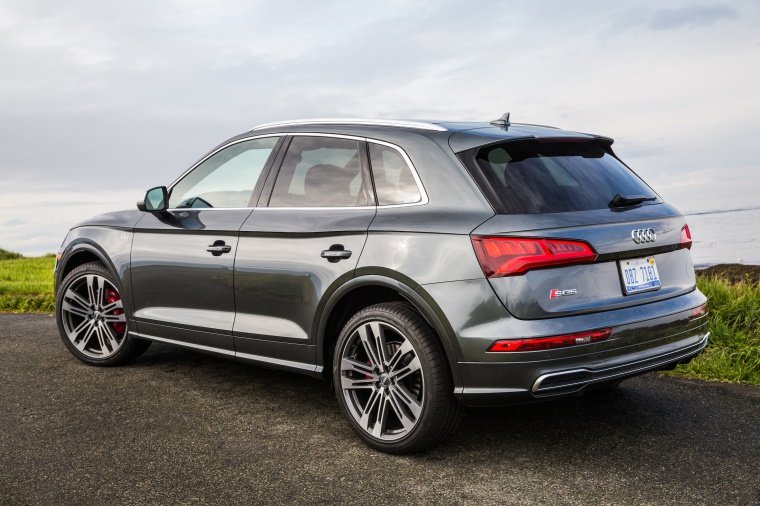 2020 Audi SQ5 quattro Picture