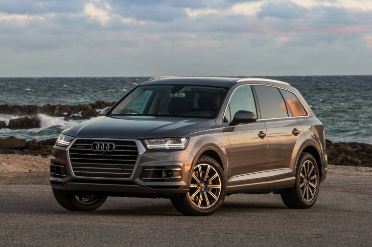 2017 Audi Q7 3.0T quattro Picture