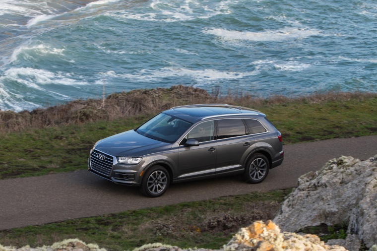 2018 Audi Q7 3.0T quattro Picture