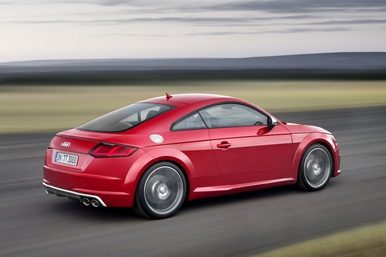 2016 Audi TTS Coupe Picture