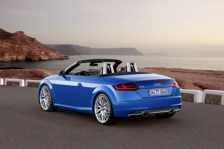 2016 Audi TT Roadster Picture