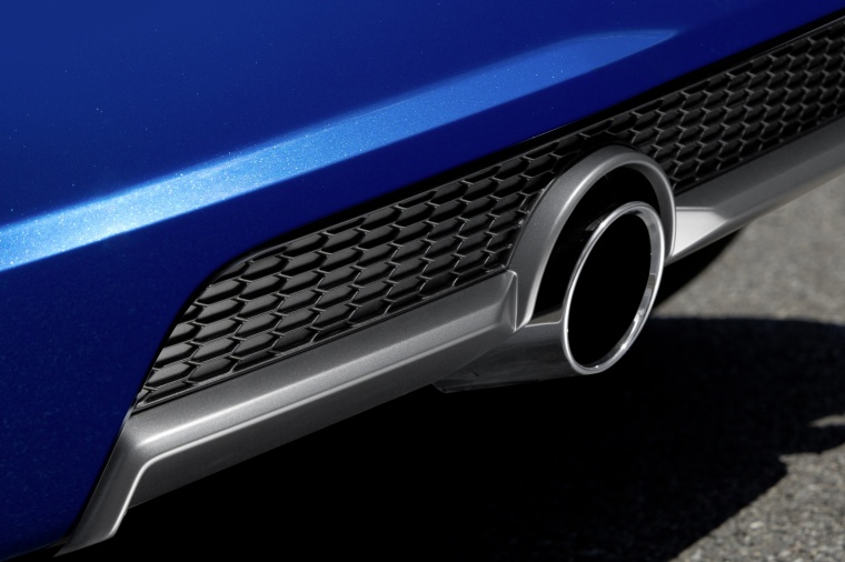 2017 Audi TT Roadster Exhaust Tip Picture