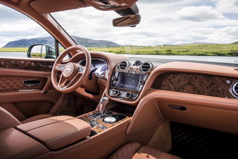 2018 Bentley Bentayga Interior Picture