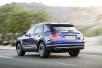 Picture of 2018 Bentley Bentayga in Blue Sequin Metallic