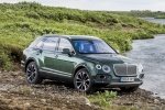 Picture of 2018 Bentley Bentayga in British Racing Green 4 Metallic