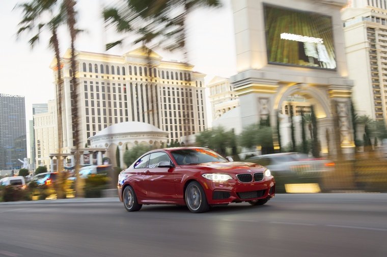 2014 BMW M235i Picture
