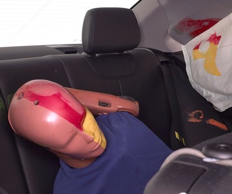 2014 BMW 2-Series IIHS Side Impact Crash Test Picture