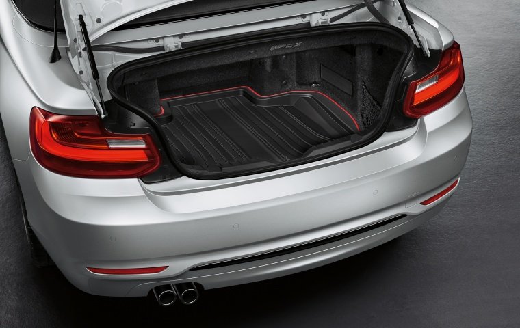 2015 BMW 228i Convertible Trunk Picture
