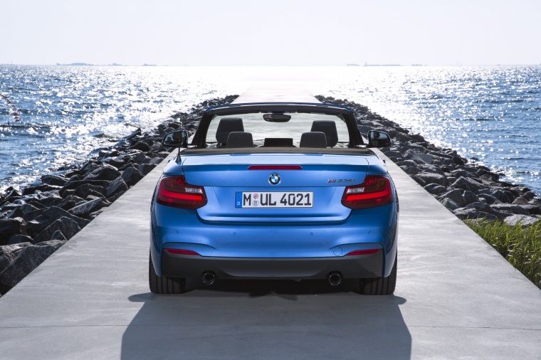 2015 BMW M235i Convertible Picture