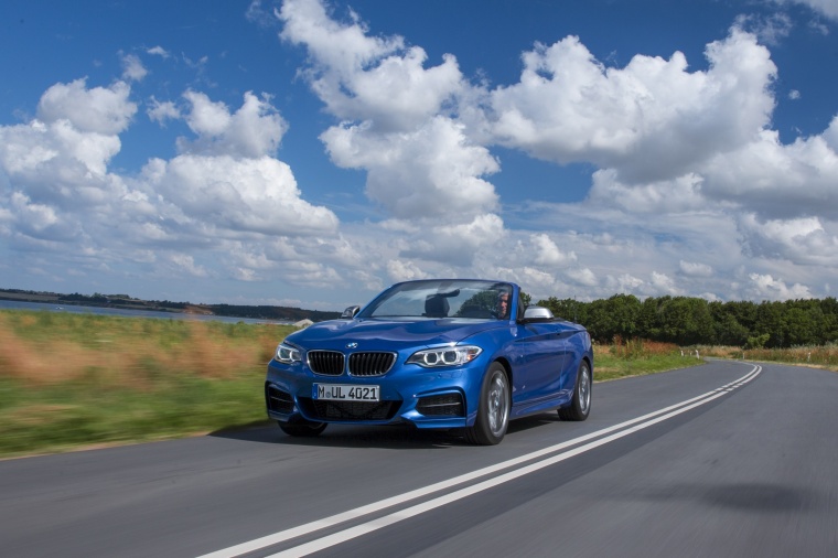 2015 BMW M235i Convertible Picture