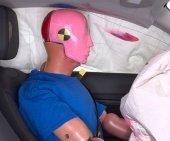 2016 BMW 2-Series Coupe IIHS Frontal Impact Crash Test Picture