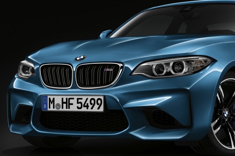 2017 BMW M2 Coupe Front Fascia Picture