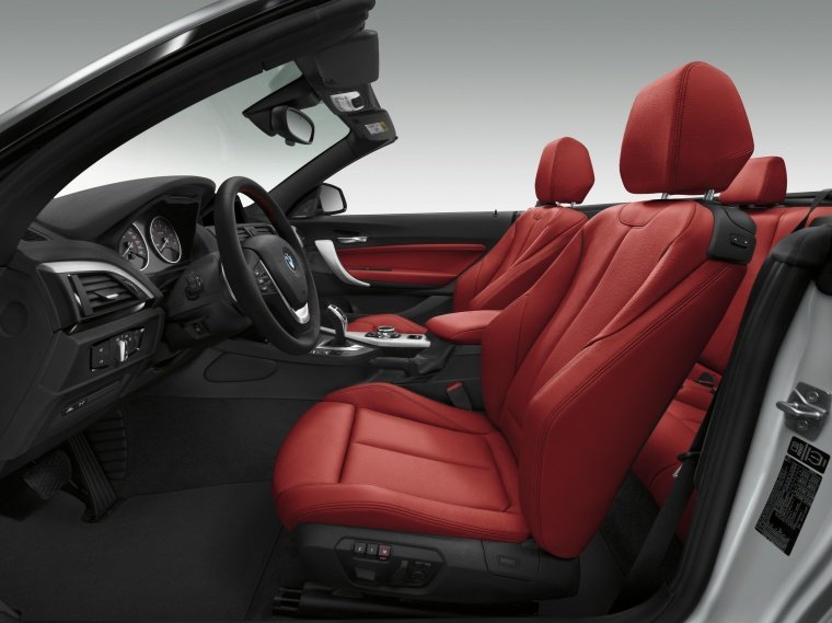 2017 BMW 2-Series Convertible Front Seats Picture