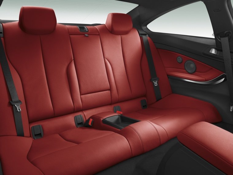 2015 BMW 435i Coupe Rear Seats Picture