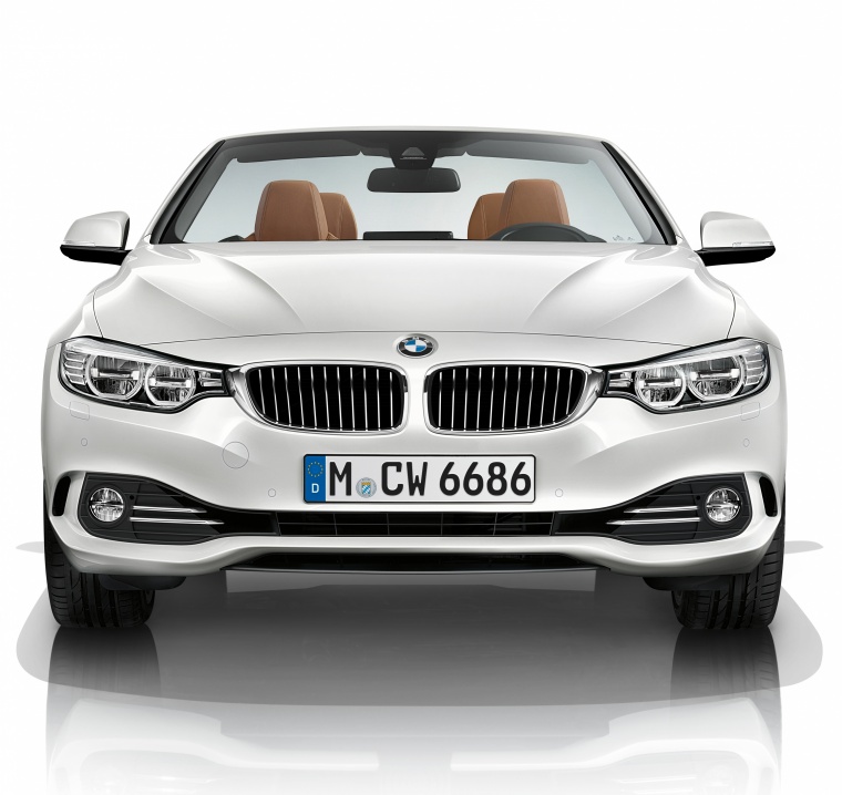 2015 BMW 428i Convertible with open top Picture