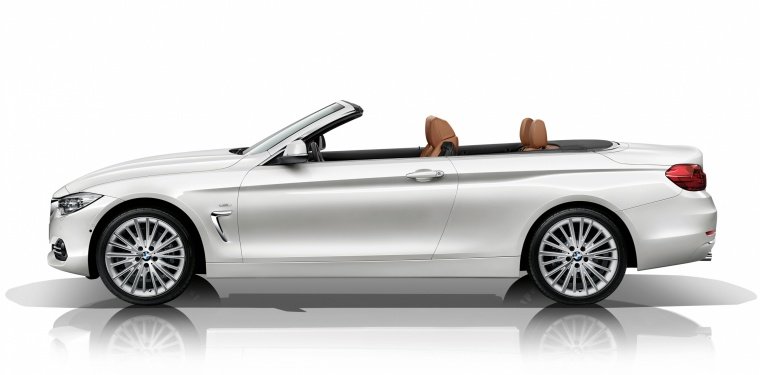 2015 BMW 428i Convertible with open top Picture