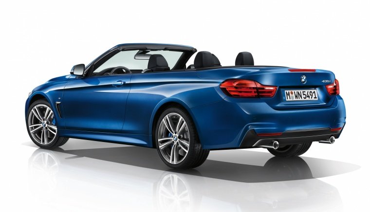 2015 BMW 435i Convertible with open top Picture