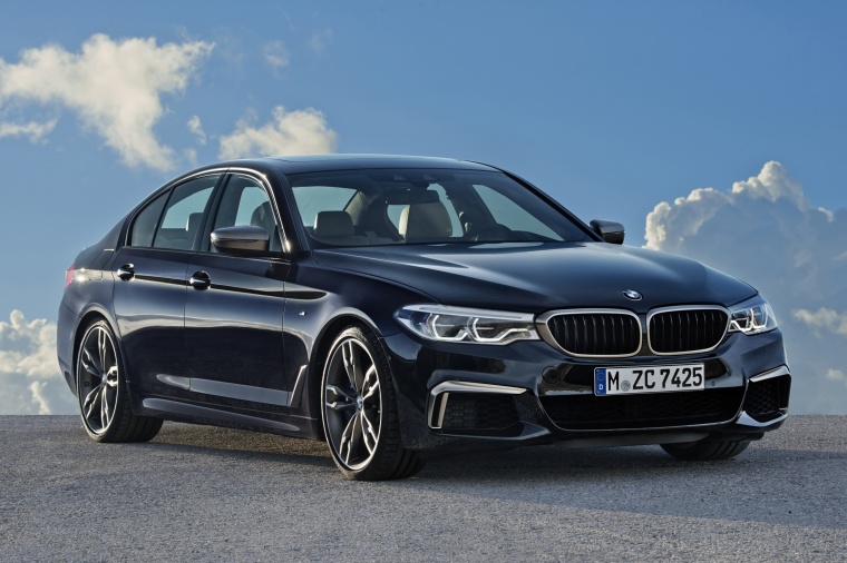 2018 BMW M550i xDrive Sedan Picture