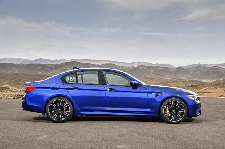 2018 BMW M5 Sedan Picture