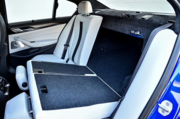 2018 BMW M5 Sedan Rear Seats Folded Picture