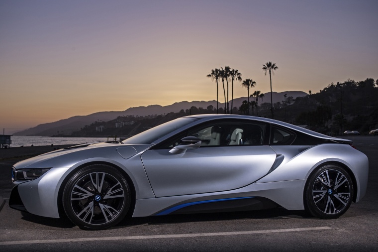 2014 BMW i8 Coupe Picture