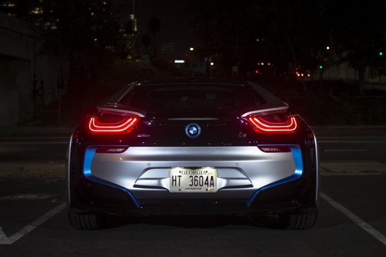 2015 BMW i8 Coupe Picture
