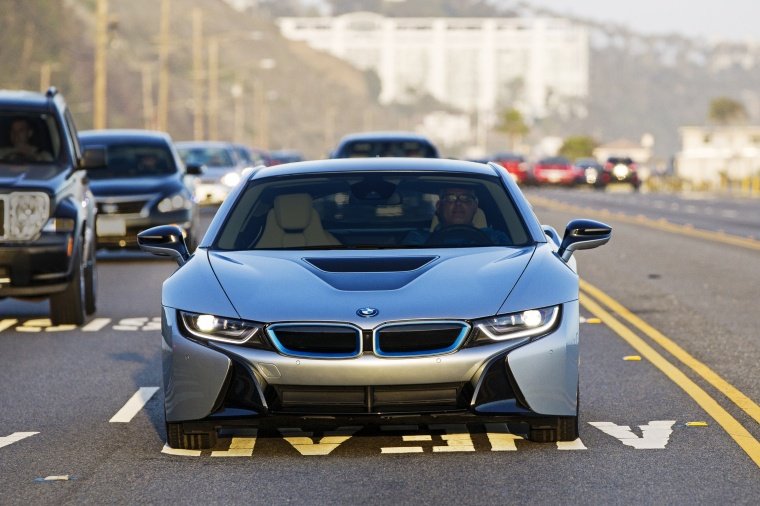 2016 BMW i8 Coupe Picture