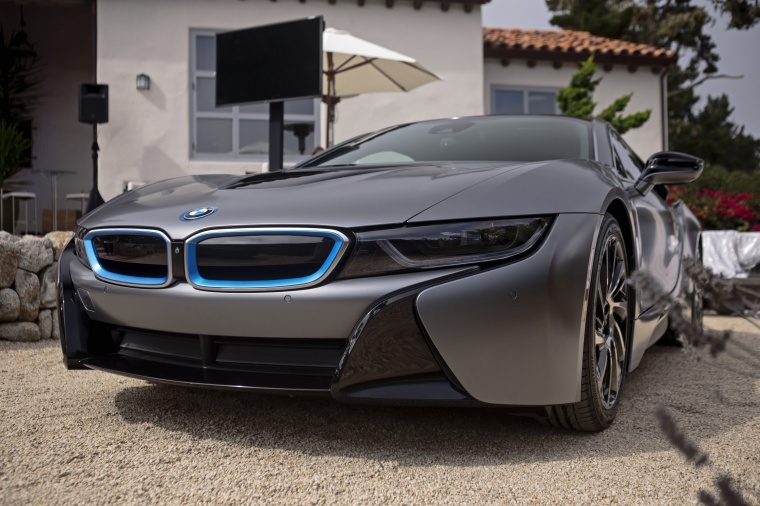 2017 BMW i8 Coupe Picture