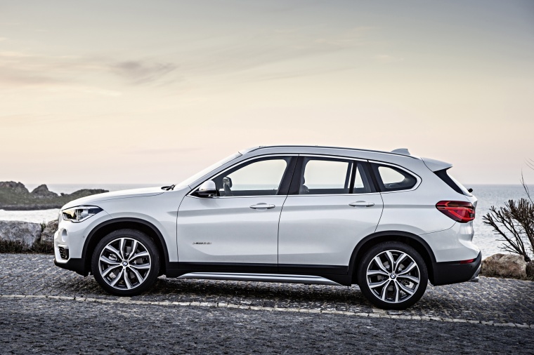 2016 BMW X1 xDrive28i Picture