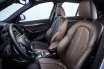 Picture of 2017 BMW X1 xDrive28i Front Seats in Mocha